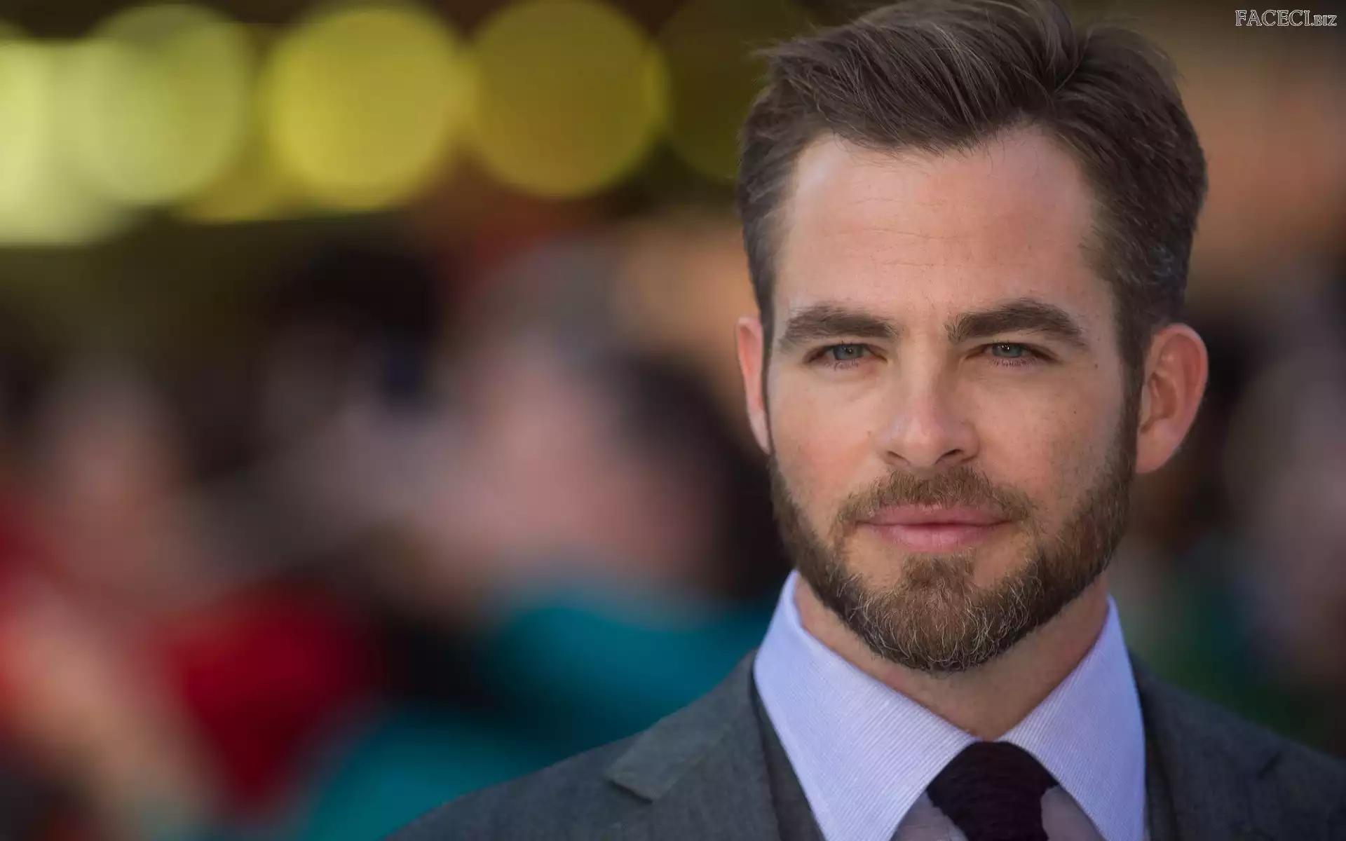 Krawat, Chris Pine, Zarost